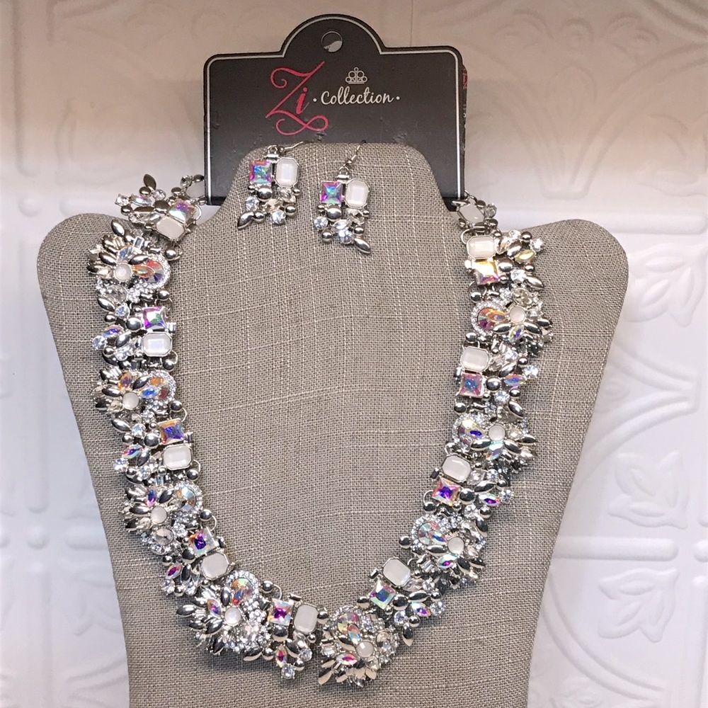 Paparazzi Exceptional-2021 Iridescent Zi Collection